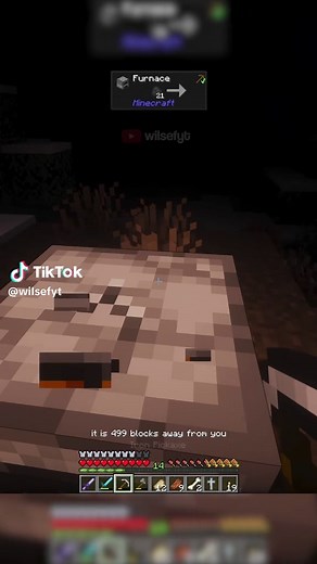 The evil hunter won’t stop chasing me #minecraft #moddedminecraft #minecrafthorror