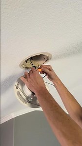 Lights Buzzing? Easy FIX! #diyhomerepair #shortvideo #shorts