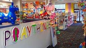 Kentucky Derby shopping at Westport Village