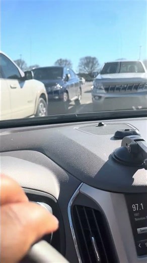 Starting the Viral Pink bucket Savings Challenge 💕💰