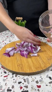 A Chinese doctor said to put onions on your feet, and you won't believe the result | Cheff's Kitchen