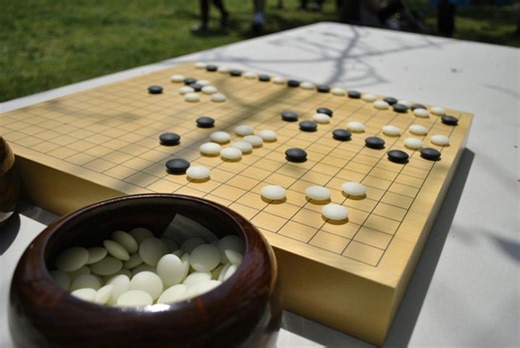 Google’s AI will challenge the best Go player in the world