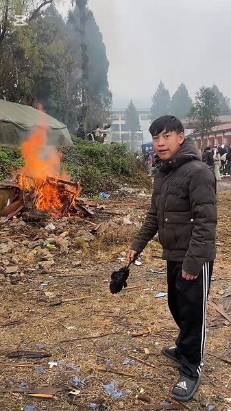 @G singye Chong dhey mey #DSDA #fyp #friends