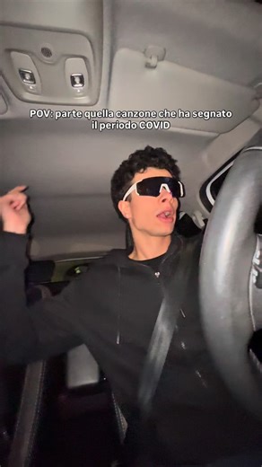 @_ghira on Instagram: "UNA DELLE TANTE SONG CHE HA RAPPRESENTATO QUEL PERIODO😭🦠 @arizonazervas #arizonazervas #2020 #covid #fml #viral"