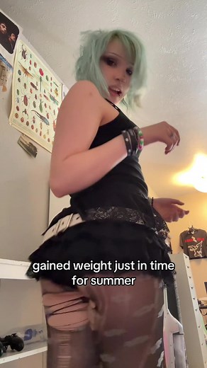 Gaining Weight Before Summer: Why My Body Gets Puffier