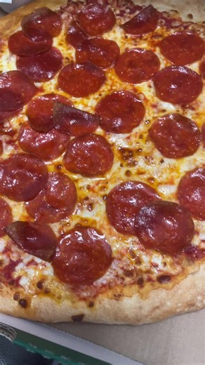 Missing Pizza Cuts: A Slice of Confusion