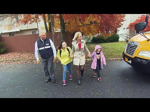 How to Keep Kids Safe at Bus Stops