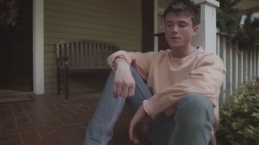 Alec Benjamin Let Me Down Slowly [Official Music Video]