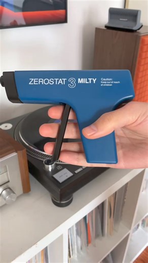 12K views · 47 reactions | Zerostat 3 Anti-Static Gun for Vinyl Cleaning ⚡️ ⇢turntablelab.com/zerostat #ttlhifi #vinylcleaning #zerostat #miltyzerostat #zerostat3 #antistatic #audiophile #vinylbrush | Turntable Lab | Facebook