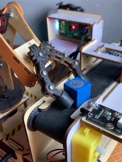 Smart Home Factory with ACEBOTT and ESP32