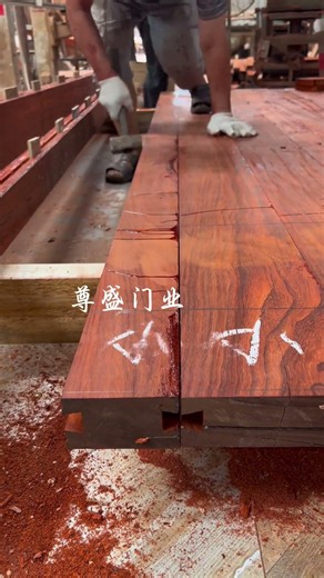 A Tiny Joint That Keeps This Rosewood Door Strong for Years #traditional #woodworking #viralvideo