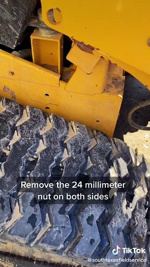 How to Release Hydraulic Pressure on Cat Skid Steer