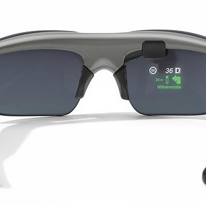 A Wearable Heads-Up Display for Motorcycles  - Core77