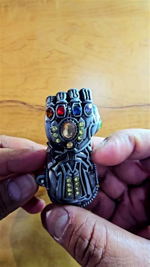 Iron Man Infinity Gauntlet metal keychain#ironman #loveyou3000 #avengers #avengersendgame #keychain