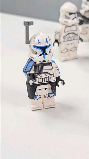 Commander Cody vs Captain Rex! #legostarwars #lego