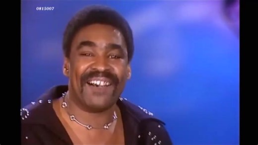 No embalo da Disco Music....(Rock Your Baby - George McCrae)...lançamento 1974 Instagram: https://www.instagram.com/sonasomflashmusic/ | Sonasom Flash Music