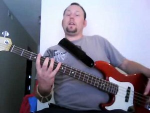 Beginner Bass Lesson 2 - Left and Right Hand