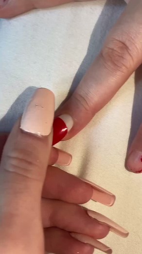 How to Put on Fake Nails: Step-By-Step Guide