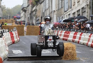 La première course de caisses à savon d’Angoulême en photos et vidéo