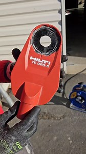 When TE DRS-D and VC 40H-X vacuum cleaner team up, there’s no need to worry about dust! How do you ensure dust-free jobsites? Tell us in the comments! #HiltiDustRemovalSystem #HiltiVacuumCleaner #MakingConstructionBetter | Hilti | Facebook