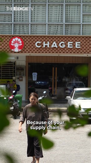 After a dizzying spate of expansions, Mixue and Chagee have now become household names in Malaysia. However, are they worth investing in? The Edge writer Chelsea Lee Shi Jia explains how to take advantage of the sugar rush. | The Edge Malaysia