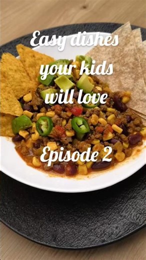 The Ultimate Chilli Con Carne — A Bowl of Pure Comfort #easyrecipes #chilliconcarne #comfortfood