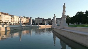 A Renaissance Tapestry: Padua's Architectural Majesty Unveiled