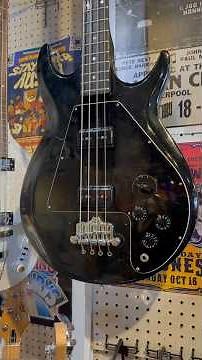 1975 Gibson “The Ripper” Played by Bob Dylan’s Bass Player Tony Garnier #bobdylan #gibson #bass
