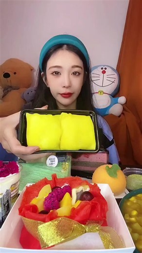 ASMR Cake Mukbang: Yummy Dessert Taste Test and Relaxing Eating Sounds