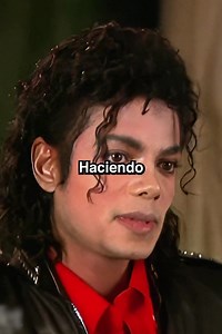 2.2M views · 82K reactions | Haciendo un documental sobre Michael Jackson, me di cuenta de que en muchas ocasiones se le veía con el mismo niño y actor. Fijándonos un poco más, notaremos que este pequeño es nada más y nada menos que Macaulay Culkin. Así es. Ese mismo que saltó al estrellato después del estreno de la película Solo en casa, también conocida en México como Mi pobre Angelito... | FARID DIECK K | Facebook