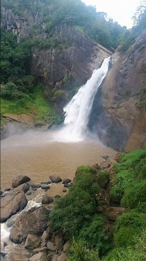 දුන්හිඳ ඇල්ල..🗺️🧭Dunhinda Water Fall... #culturalheritage #travel #nature #viralvideo #photography