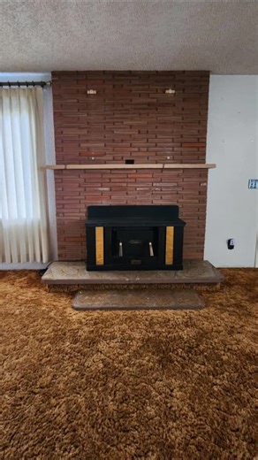 Kristoffer Hoepfner | Fireplace refacing!!!! #masonry #stone #fireplace #stoneveneer | Instagram