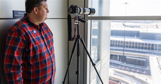 Minneapolis now has daily deportation flights. One man has been documenting them