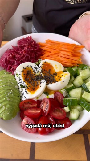 Nejen snídaňový bowl. #receptipyodzuzky #recipe #bowl #breakfast #avocado