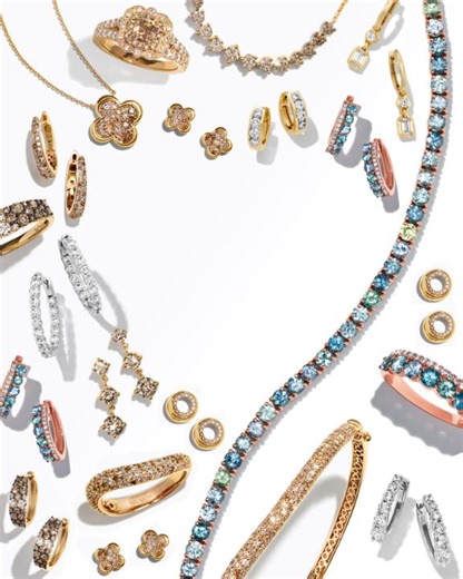 From us, to you. Happy Valentine's Day. 💝 The Gift Guide: https://ms.spr.ly/6185QPy9D | Kay Jewelers
