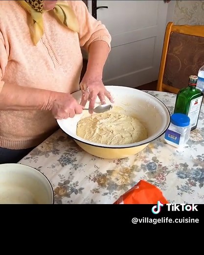 How to Make Traditional Russian Bread from Scratch