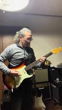 【歪みの広場】フェンダーCSストラト編：リアファットオーバードライブ、ファッツトルネード！フロントPUからリアPUへ切り替えた時のボトムのショボさを解決する弊社2026年の新製品！BASEでデビュー！