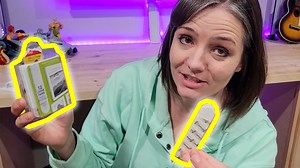 Watch Command picture hanging velcro strips ﹙3M﹚.mp4 on Amazon Live