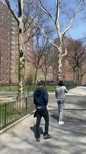 Walking Through One Of The Most Dangerous Projects (MelRose Houses) In Bronx, NY.