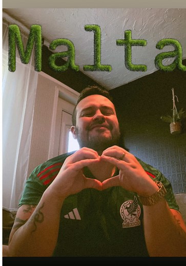Aiden's Bella: A Romantic Eurovision Performance Review