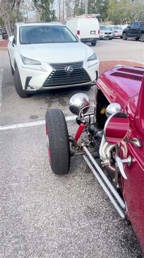 1932 Ford Model B Coupe! #classiccars 🔥💯