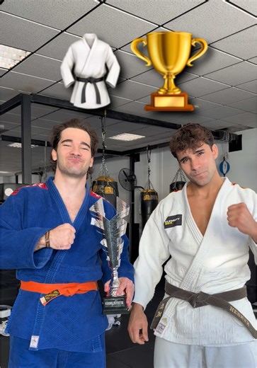 Luchando Por El Título De Hombre en Judo