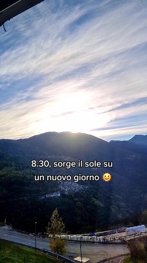 e a voi piace vedere il sole che sorge? 🌞 #vitadamamma #monica_mammadi4 #sole