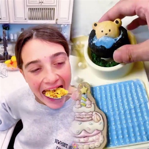 Keemokazi puts SALT in his sister’s cereal prank 😂