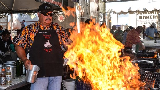 These harvest festivals in California offer family-fun this summer