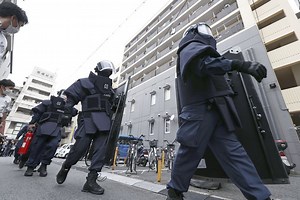 鈴木エイトが語る「安倍元首相を襲う前、山上徹也が僕に送ったメッセージ」 あのタイミングで宿命的に事件を起こした山上のタイムリミット | JBpress (ジェイビープレス)