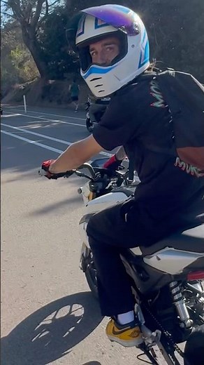 😅 Couldn’t find the Hole 🔑 #sick #wheelies #stunts #tricks #bikelife #minimoto #vlog #fyp #viral