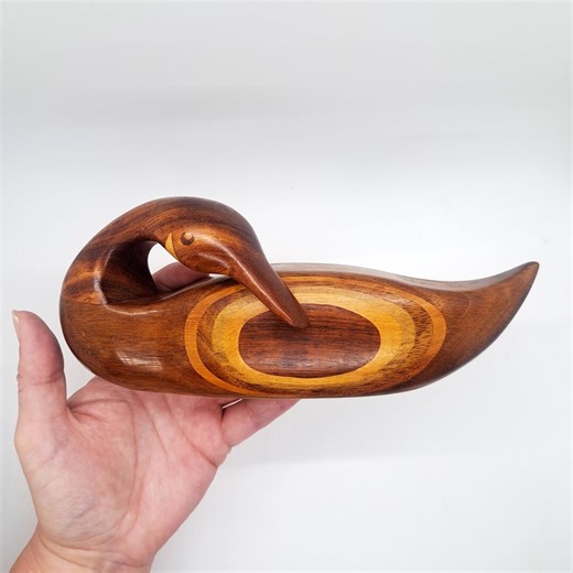 Vintage Hand‑carved Wooden Duck Sculpture – Smooth Mid‑century Style Wood Decor • Layered Wood Decor • Rustic Cabin • Carved Figurine Gift - Etsy