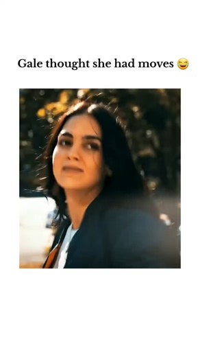 Funny Movie Clips | Fun Factory on Instagram: "📝Caption: Gale really thought she had the upper hand here... until Tara delivered that punch! 👊💥 "Nice try, sweetie" didn't age well. Who else cheered at this scene? 👇 Follow @the_fun_factory_09 for more clips 🍿🎬 Movie information:📚✨ ​•Movie Title: Scream VI •Release Year: 2023 •Genre: Horror / Slasher / Mystery •Director: Matt Bettinelli-Olpin & Tyler Gillett •IMDB: 6.5/10 •Box office: $169.1 Million 🎭Cast: Jenna Ortega, Courteney Cox, Meli