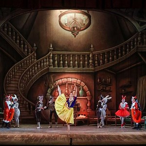 "Η Χιονάτη και οι 7 νάνοι" θα παρουσιαστούν από το Μπαλέτο της Όπερας της Οδησσού στο Μέγαρο Μουσικής.